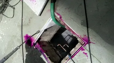 Spotless tank after manual cleaning